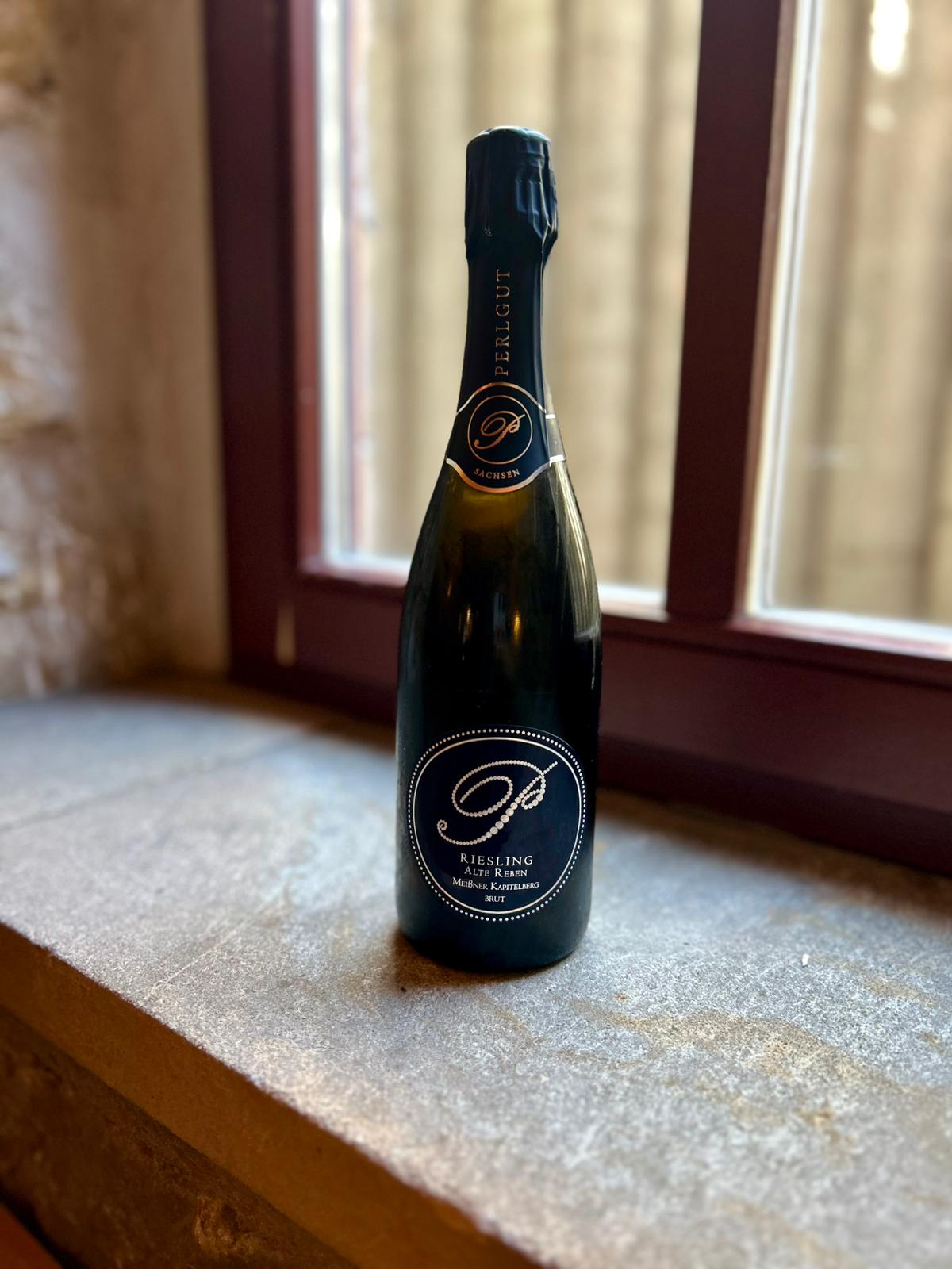 Sparkling wine Scheurebe Brut, 2022