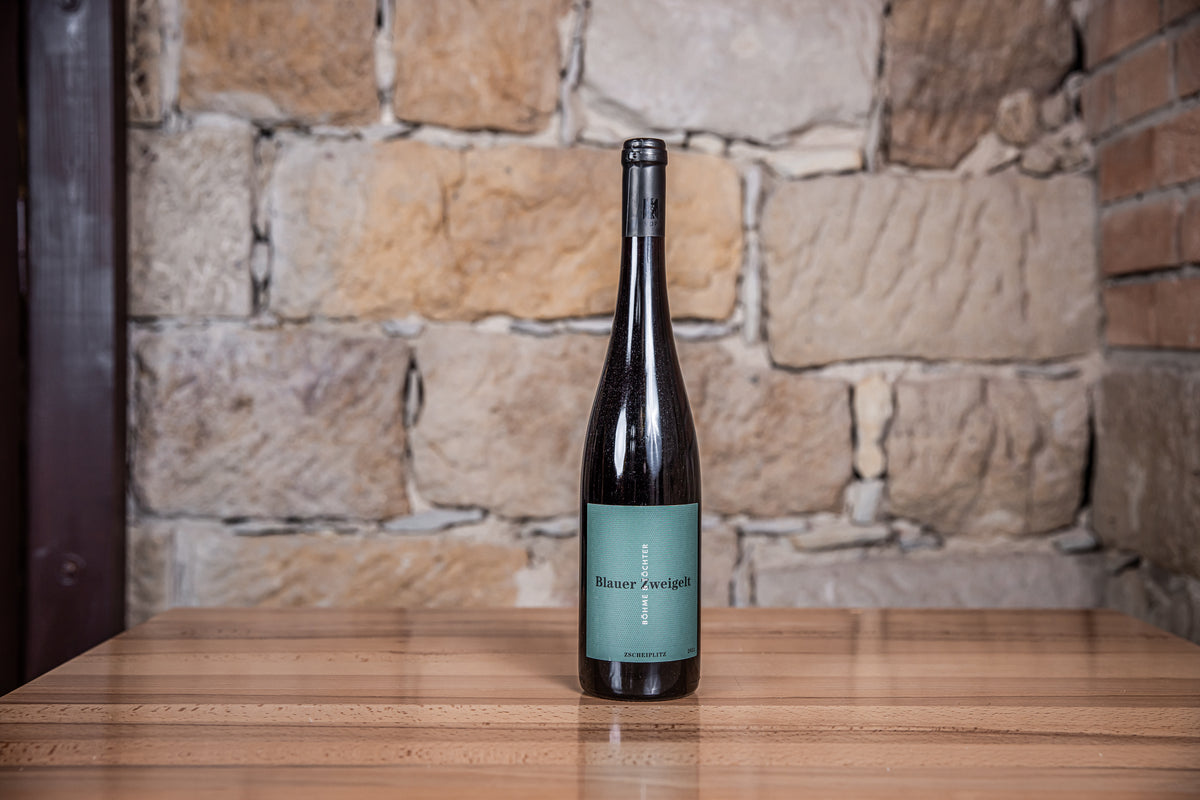 Pinot Gris, aged in oak barrels, 2022, QbA