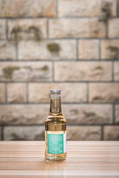 The small gourmet box with fruit secco